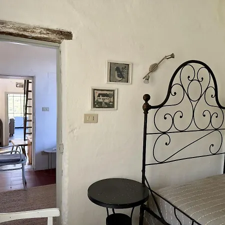 شقة Host4u - Cozy Escape In Trincheri, Relais Limone *