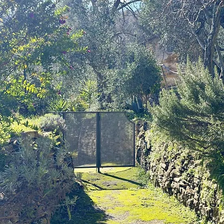 شقة Host4u - Cozy Escape In Trincheri, Relais Limone *