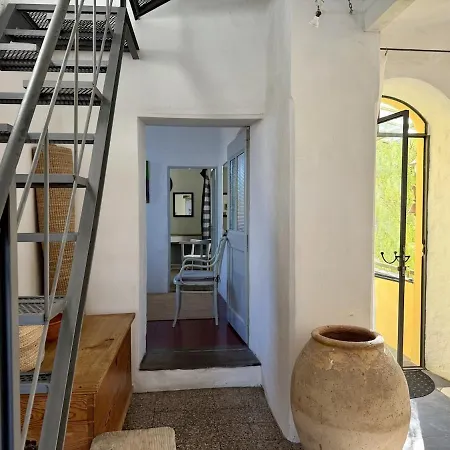 Host4u - Cozy Escape In Trincheri, Relais Limone Bellissimi